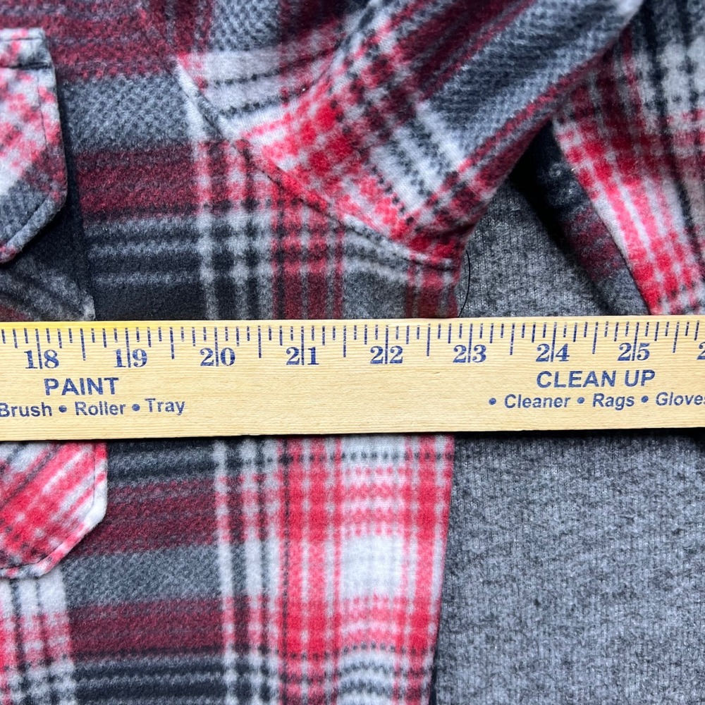 Wrangler Fleece Shirt Mens Medium Red Black Plaid Authentics Long Sleeve Button - Picture 4 of 16